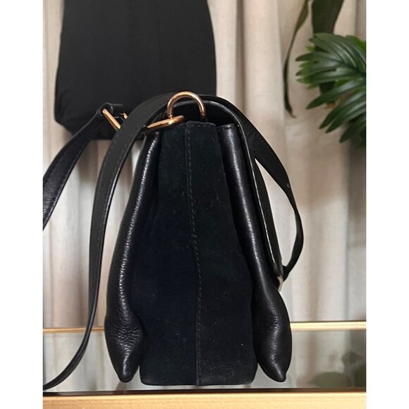 Tory Burch Black Leather and Suede Kira Handbag With Gold Logo Accents & Adjusta - Picture 4 of 13